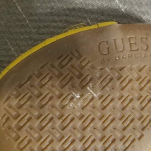 Yellow Guess Sandals - Picture 4 of 8